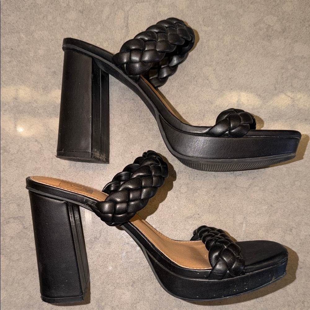 DV Dolce Vita Pystol Black Platform Heels Size 7.5